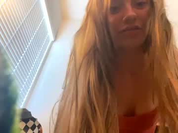 couple hootersgirl69 capture image #3087048