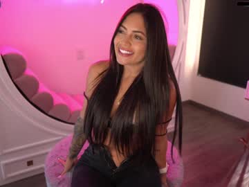 girl ashlyeroberts1 capture image #976821