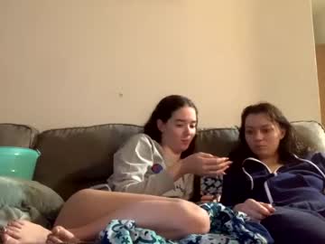 girl kylieexoxoxo2432 capture image #6083416