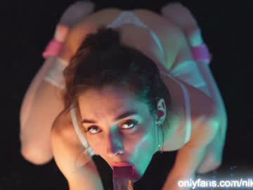 girl angels_kiss capture image #1402910