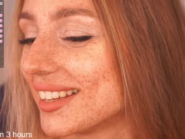 girl artease capture image #4245246