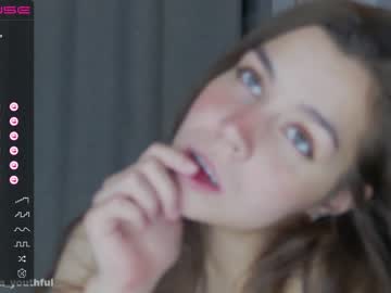 girl monika_youthfull capture image #5005739