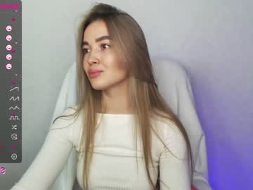 girl yourvirusqueen_ capture image #2200325