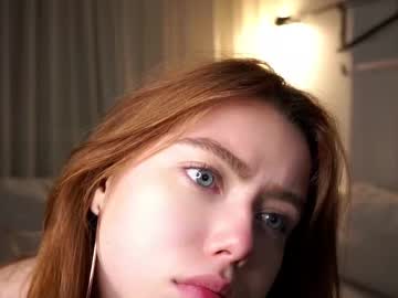 girl who_s_there capture image #7034442
