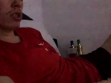 man garyyuill005 capture image #5915655