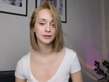 girl oliviablondie capture image #5537658