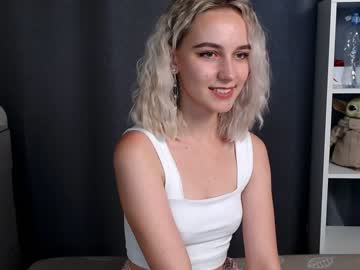 girl anjelahill capture image #4567750