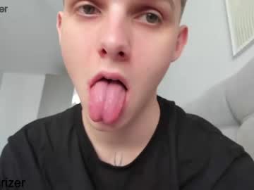 man horny_jerk_roy_prick2001 capture image #1614364
