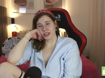 girl girl_u_never_met capture image #5450091
