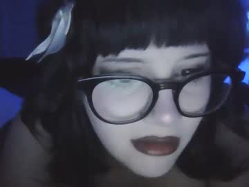 girl lottiepoppie capture image #6136730