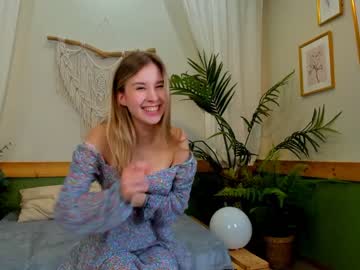 girl milablush capture image #4396112