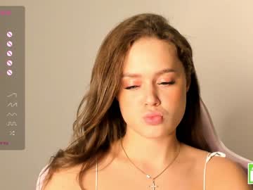 girl brittcubitt capture image #6620263