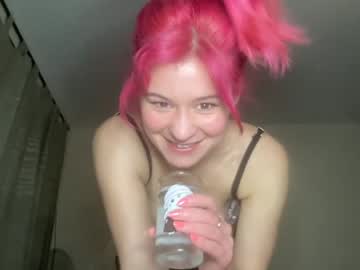 girl internet_famous capture image #2846616