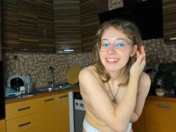 girl udelaborom capture image #6533004