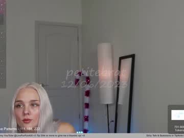 girl petitebrat capture image #5830917