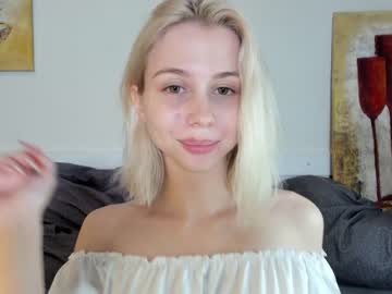 girl hi_popsy capture image #4576800