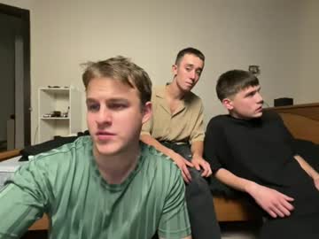 man maygly capture image #18474
