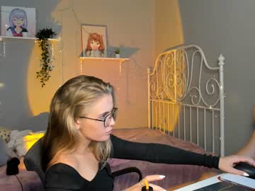 girl linellali capture image #2476054