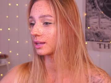 girl artease capture image #3373052