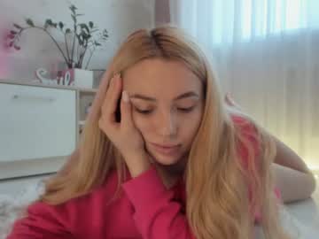 girl meryfoxxx capture image #4187303