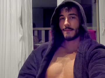 man hola_hola_555 capture image #567560