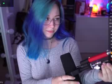 girl blue_mooncat capture image #4670695