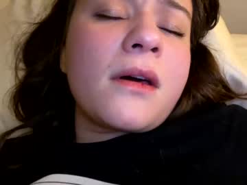 girl internet_famous capture image #774022