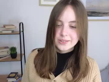 girl julie_wilson_ capture image #7021088