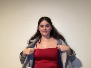 girl gia_is_horny capture image #6000554