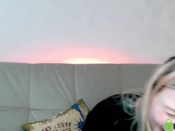 girl shy_blondiee capture image #3640359