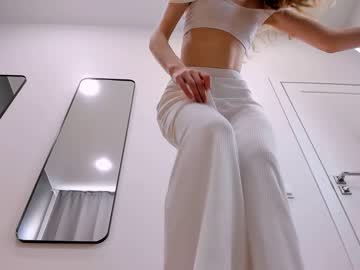 girl bb_lourels capture image #4917259