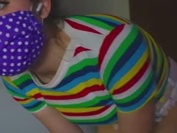 girl internet_famous capture image #233765