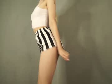 girl cuteelsa_ capture image #4815288