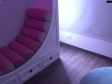 girl ashlyeroberts1 capture image #431111