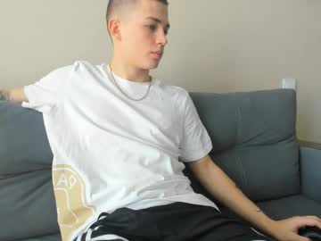 man greaddyy capture image #7023708