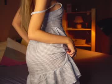 girl cuteelsa_ capture image #6057945