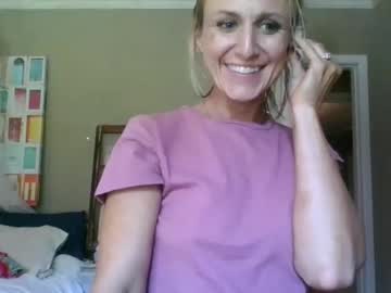 girl iloveslots capture image #1831598