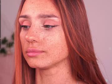 girl artease capture image #502675
