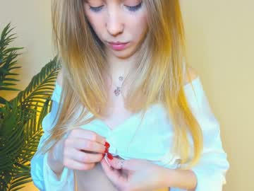 girl katrin_tangerine capture image #6705435