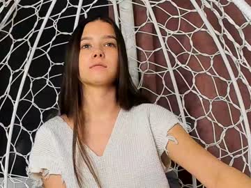 girl emilybatee capture image #3924670