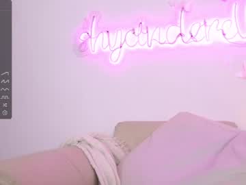 girl shycinderella capture image #5421365