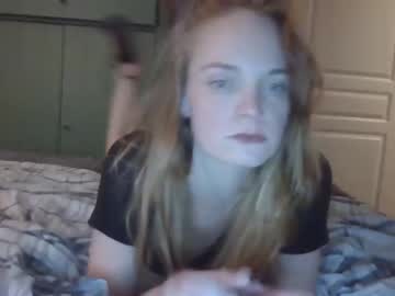couple sittinonfdface421 capture image #1241823