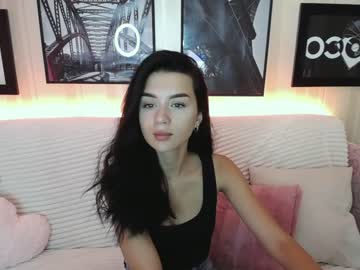 girl zara_larison capture image #2541710