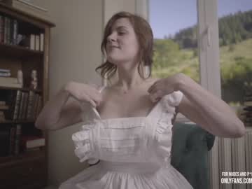 girl claire_moulin capture image #207633