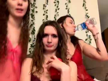 girl kylieexoxoxo2432 capture image #6486402