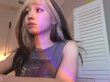 girl y_u_m_i_k_a capture image #4245380