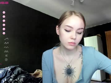 girl ur_sweet_lily capture image #2016341