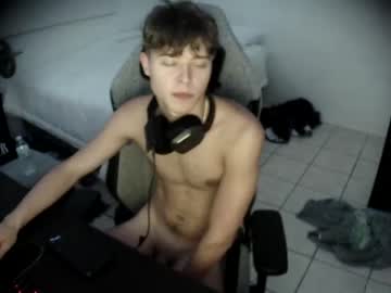 man jamesoblonde capture image #4594208