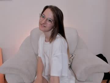 girl alainacrosby capture image #4956876