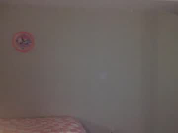 couple whenhornymetslutty capture image #2561842